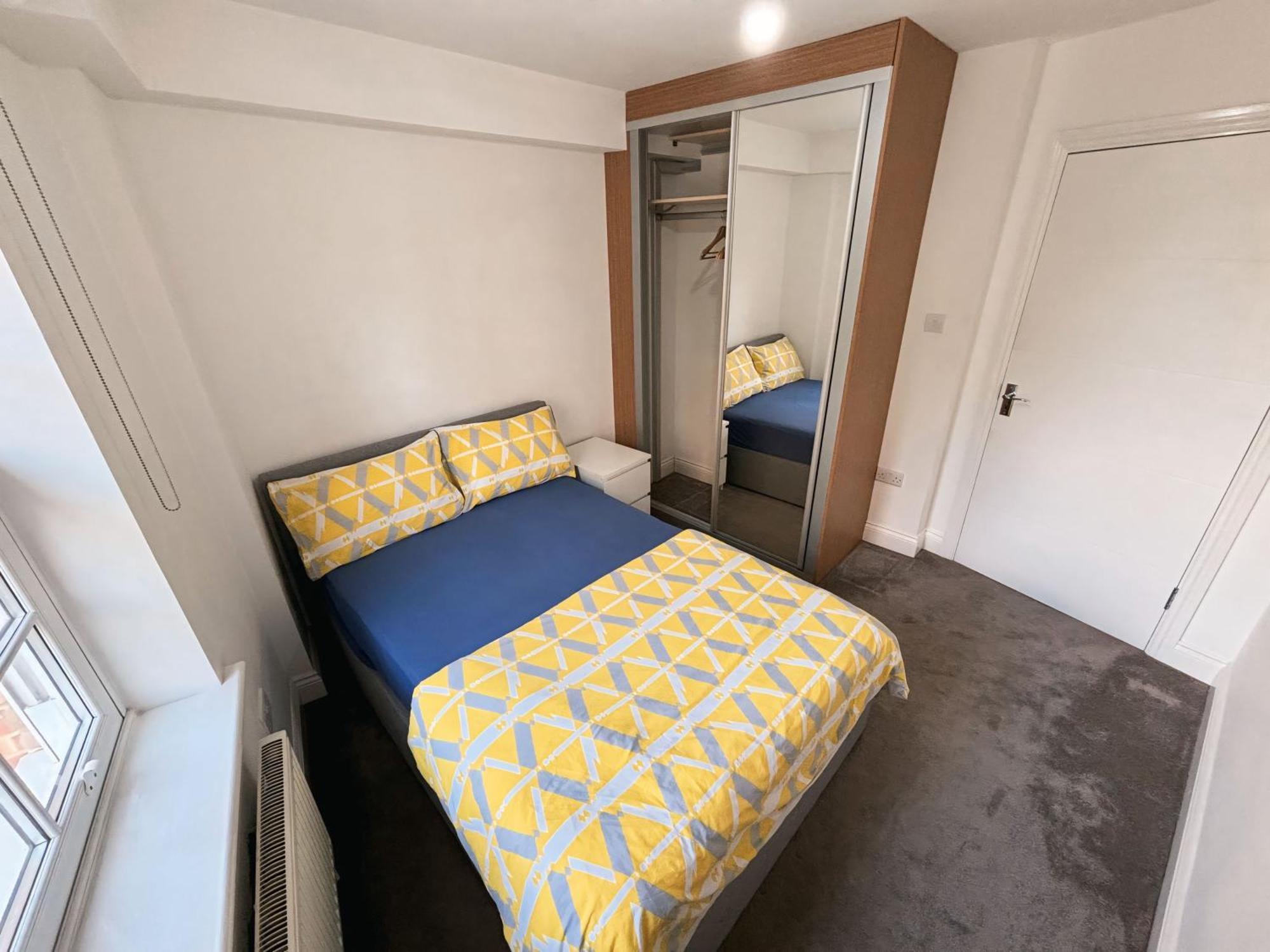 Double Bedroom In Clapham Londra Dış mekan fotoğraf